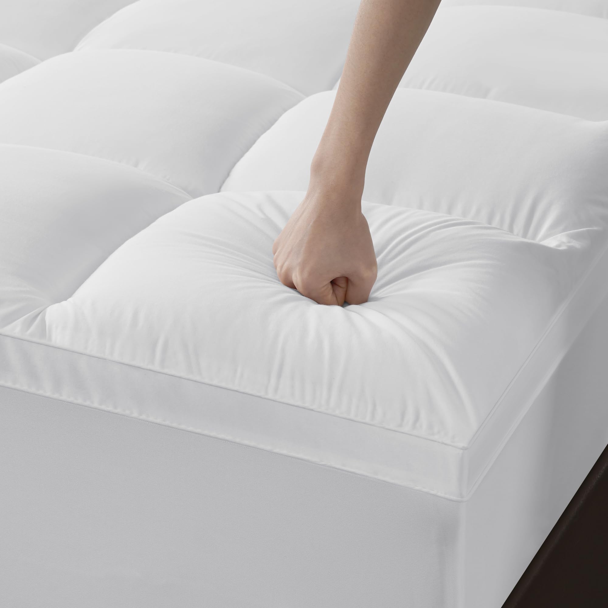 MEROUS Queen Mattress Topper Extra Thick Pillowtop Cooling and Plush Mattress Pad Cover for Back Pain Soft Mattress