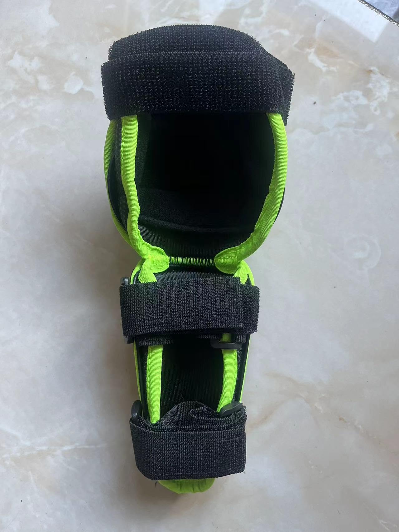 EastShark Knee Guards for Athletic use