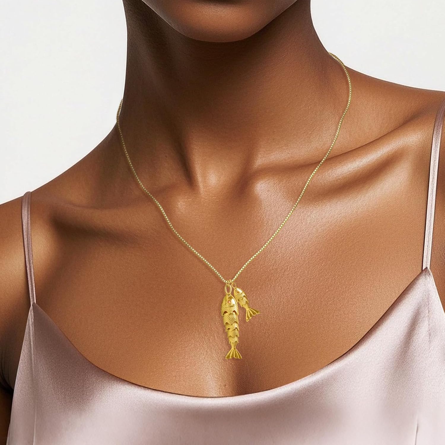 Dainty Fish Pendant Necklace Beach Charm Chain Boho Ocean Small Fish Necklace Jewelry Summer Ocean Beach Trendy Choker for Women Vacation Everyday Wear Birthday Gifts - Image 2