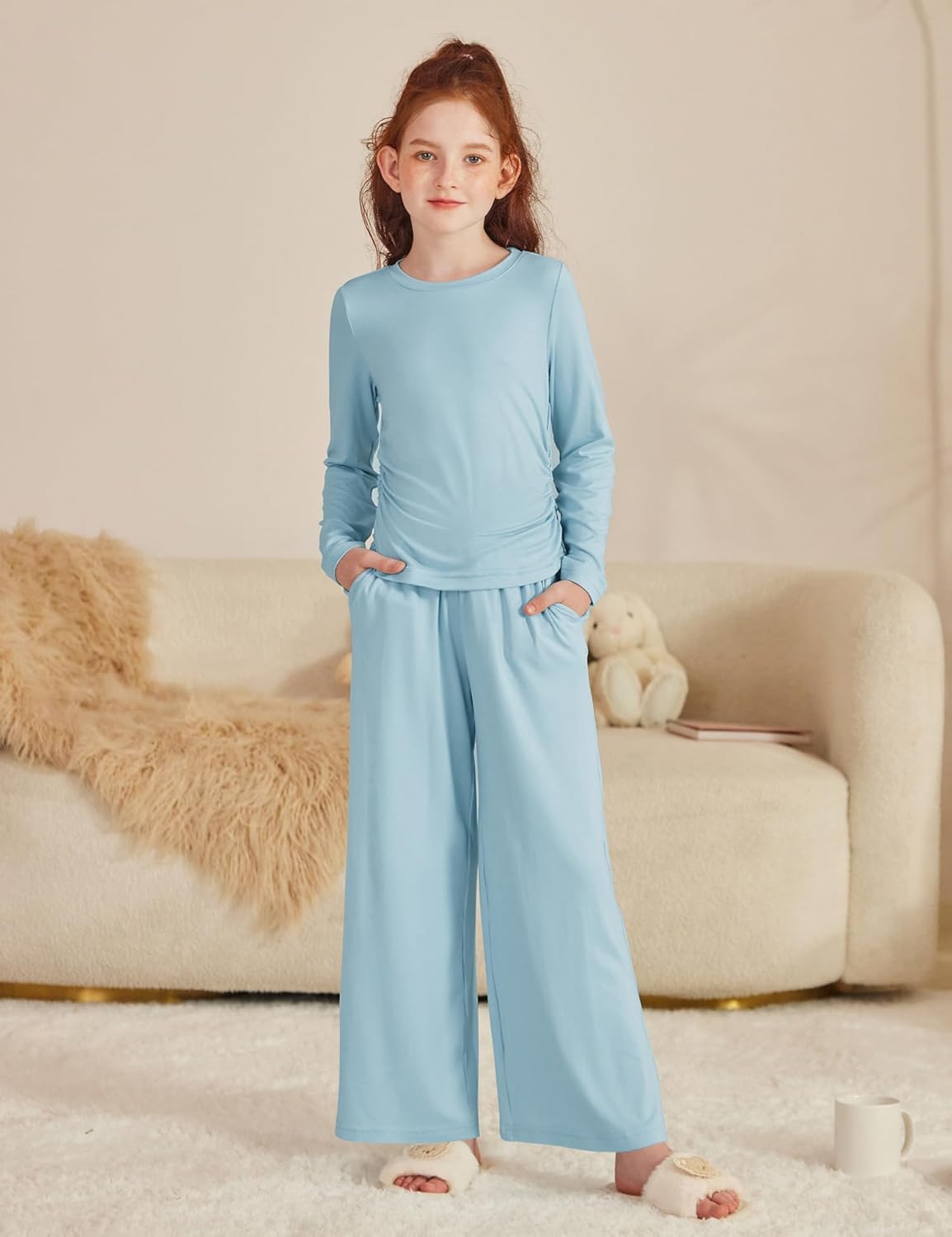 Arshiner Girls 2 Piece Set Fall Outfits Lounge Sets Ruched Long Sleeve Top Wide Leg Pants Sweatsuit Clothing Set - Image 2