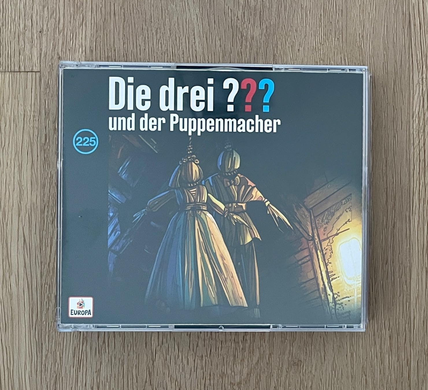 Folge 225 und der Puppenmacher Die Drei ??? Amazon.de MusikCDs & Vinyl