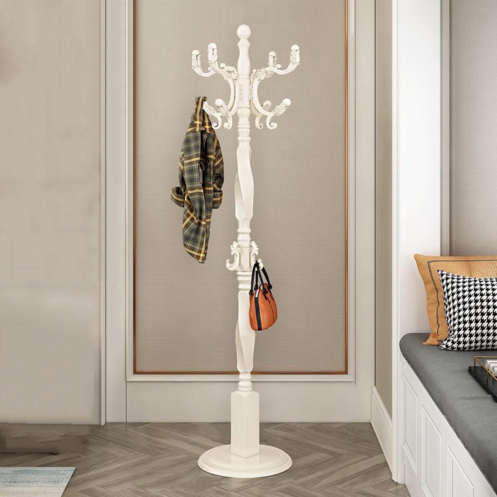 Porte-manteau robuste anti-basculement avec sa base ronde stable