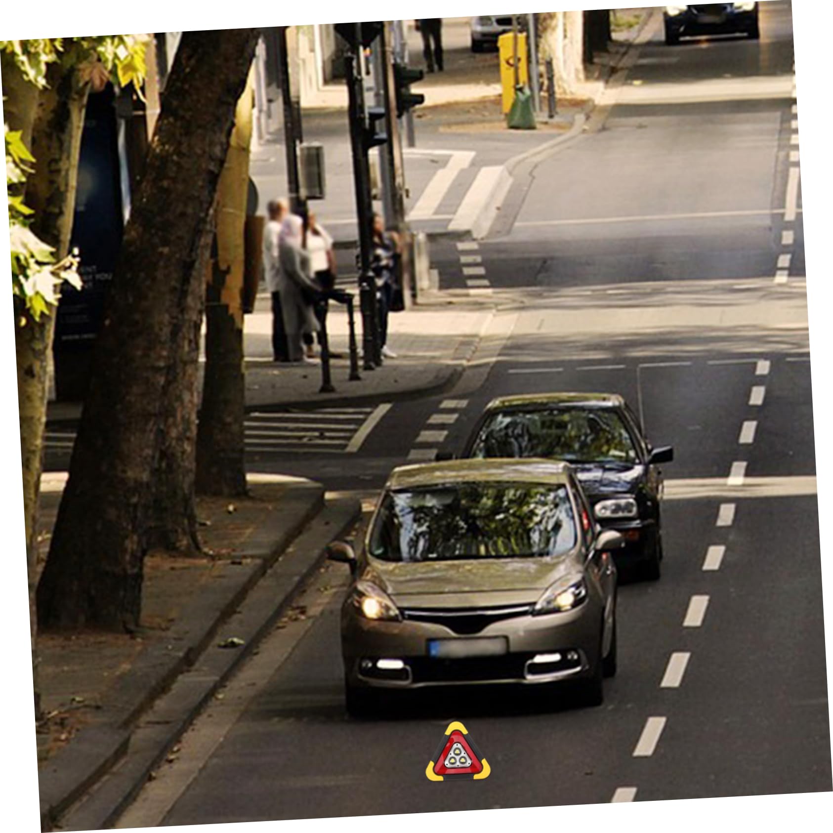 PRETYZOOM Luces De Emergencia Del Vehículo Triangular Para Condujo Brillante Auto Advertencia Lado Amarillo Portátil Triángulos Camiones Solar Material Reflectante De Pvc