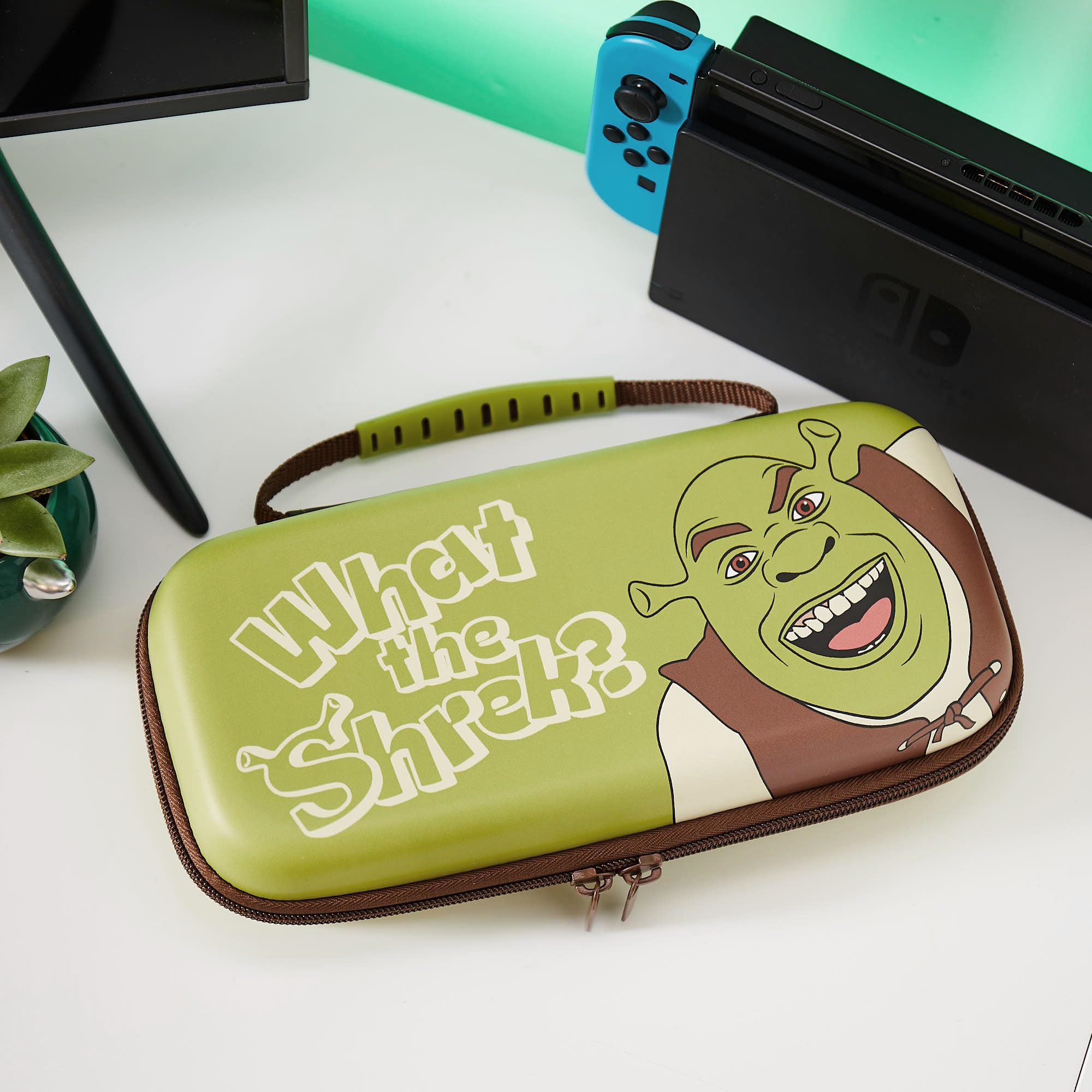 schlagwerk X-ONE 滑り止め、ケースセット Amazon.co.jp: Numskull 公式シュレックハードシェルトラベルケース