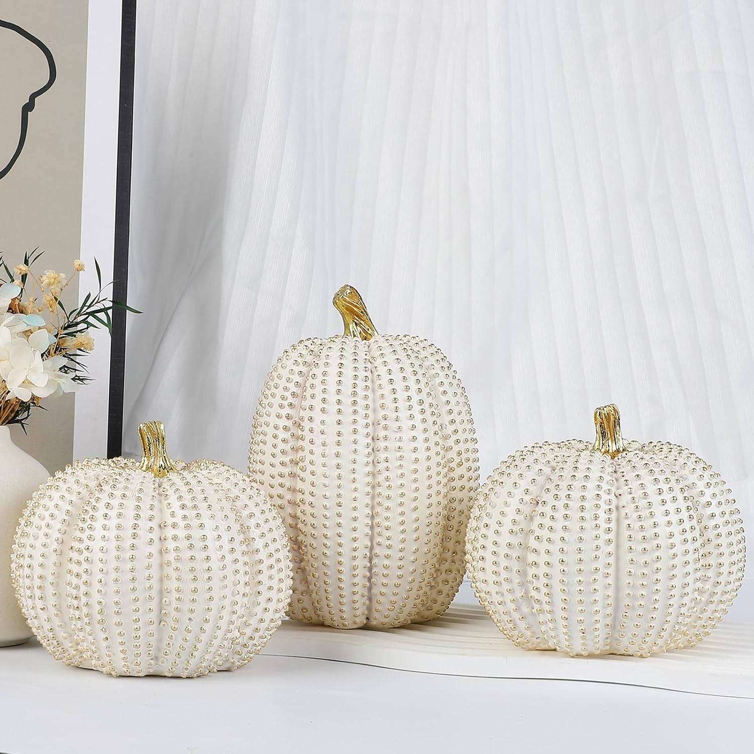 Fangoo White Artificial Pumpkins for Fall Tabletop Decor Indoor 3PCS Fake Resin Pumpkins Figurines Halloween Autumn Harvest Thanksgiving Decorations for Table Centerpiece Fireplace Home Office Party