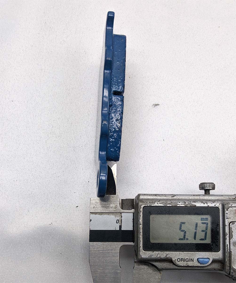 Amazon | ブレンボ ブレーキパッド リア カーボンセラミック青