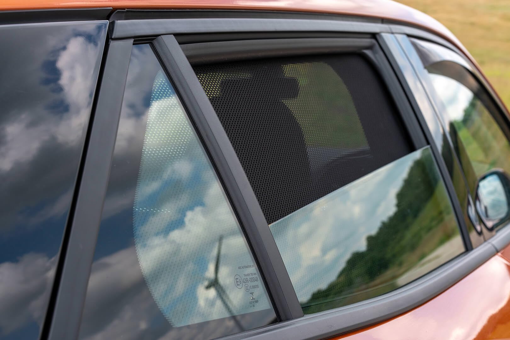 Set di Car Shades Compatibile con Peugeot 2008 II 2020- (4-Parti) Tendine Parasole su Misura