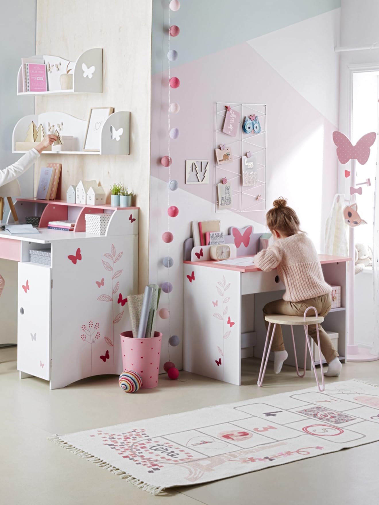 VERTBAUDETBureau spécial Maternelle Ligne ENVOLEEblancTU