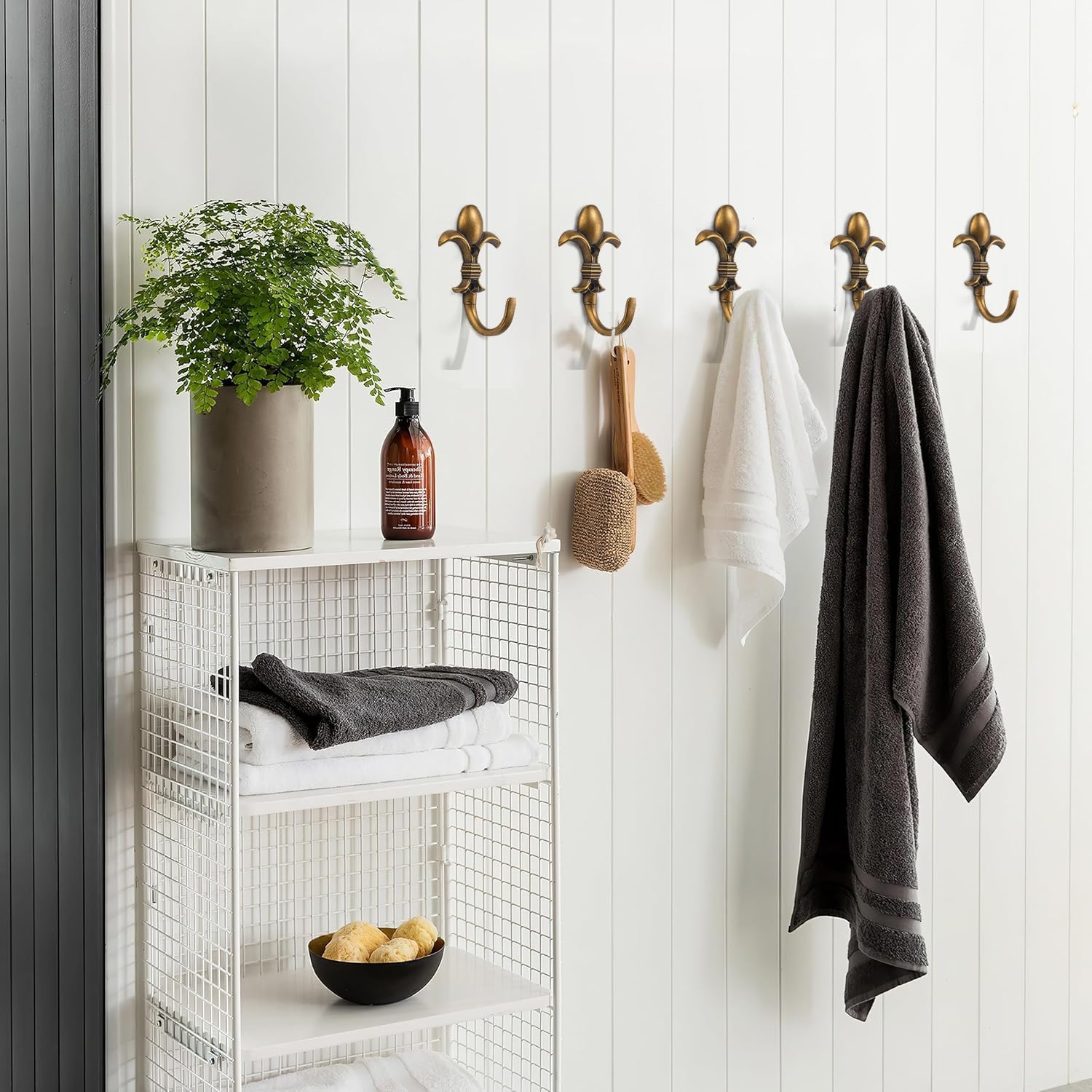 KHTUMEWARE-HK115 Antique Brass Coat/Robe Hooks 5-Pack in Antique Brass — KHTUMEWARE