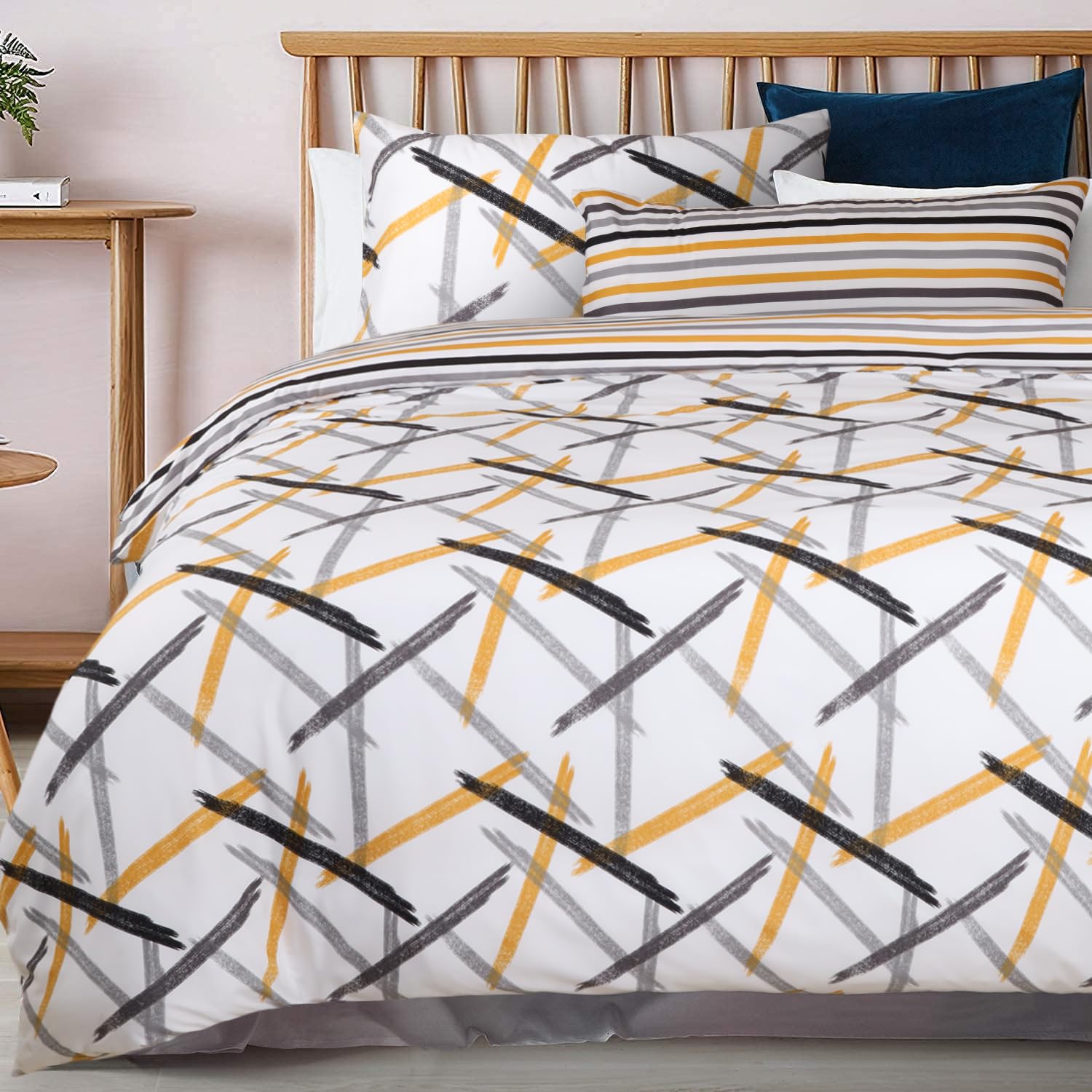 Imperial Rooms Duvet Cover Super King Bed Set Brushed Microfiber Quilt Cover Duvets Sets (260 x 220 Cm) Soft Printed Reversible Bedding Bed Covers + Matching Pillow Cases, Ochre Stripe