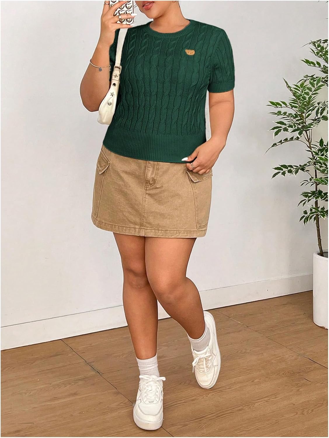 WDIRARA Women's Plus Size Cartoon Graphic Sweater Short Sleeve Crew Neck Knitwear Cable Knit Pullover Tops - Image 5