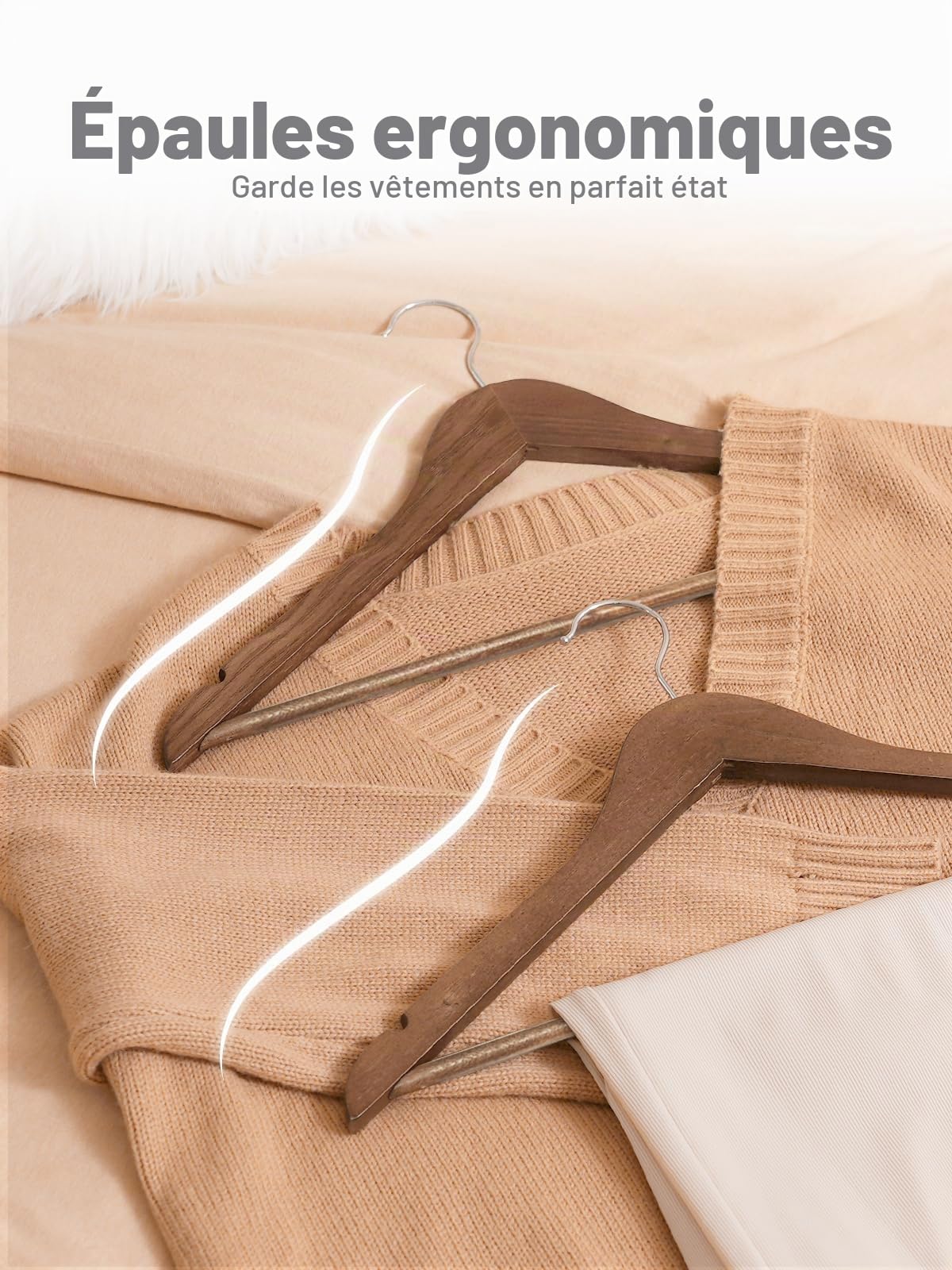 House Day Cintres en Bois de Noyer 30 Pack - Cintres Bois Massif Élégants et Antidérapants avec Crochet Métallique Rotatif 360°, Support pour Pantalons, pour Vestes, Costumes, Chemises, Robes