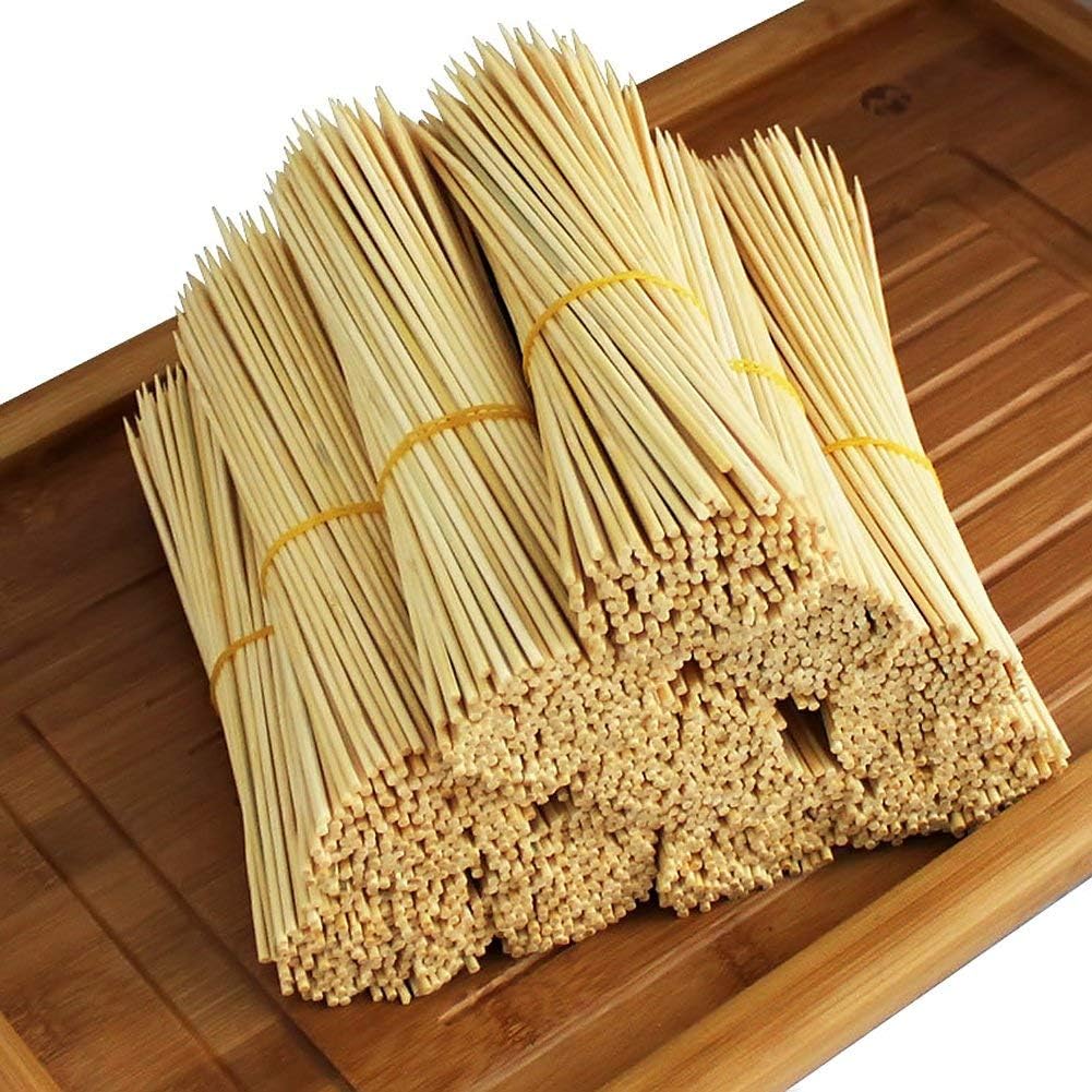 Sturdy Natural Bamboo Skewers for BBQ, Fruit, Cocktail, Kabob,Barbecue,Kitchen, Crafting and Party (6 Inch, 200 piece)