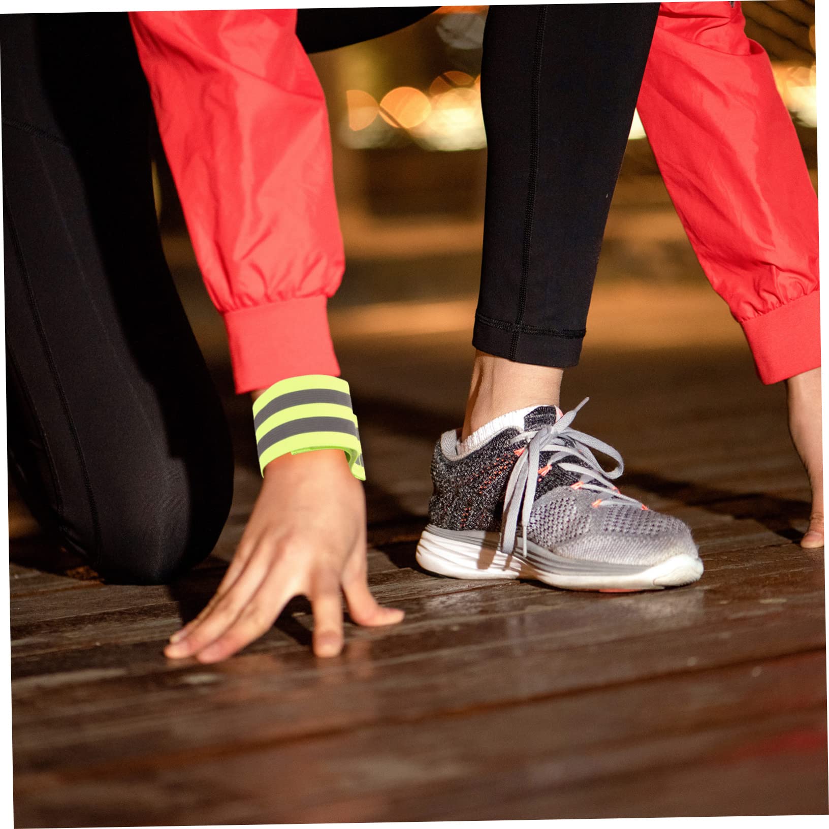 Toddmomy Reflectante para Muñeca Equipo para Exteriores Equipo Reflectante para Corredores Equipo Reflectante Amarillo para Correr Bandas Reflectantes Nocturnas Brazaletes