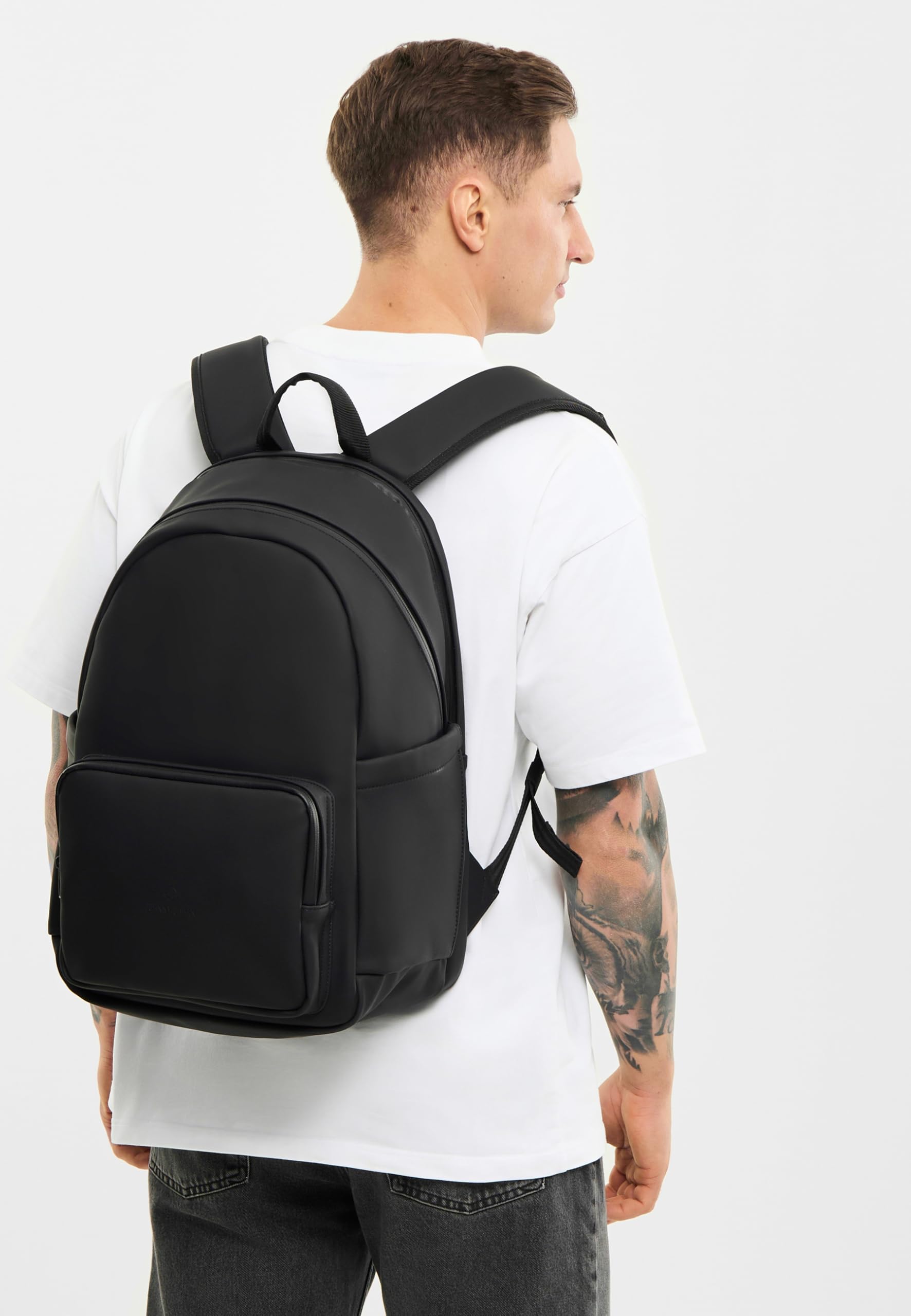 Johnny Urban Zaino Donna & Uomo Nero - Bradley - Casual Daypack per Lavoro, Scuola, Università - Zaino Scolastico con Scomparto per Laptop 16 Pollici per Ragazzi e Ragazze - Idrorepellente