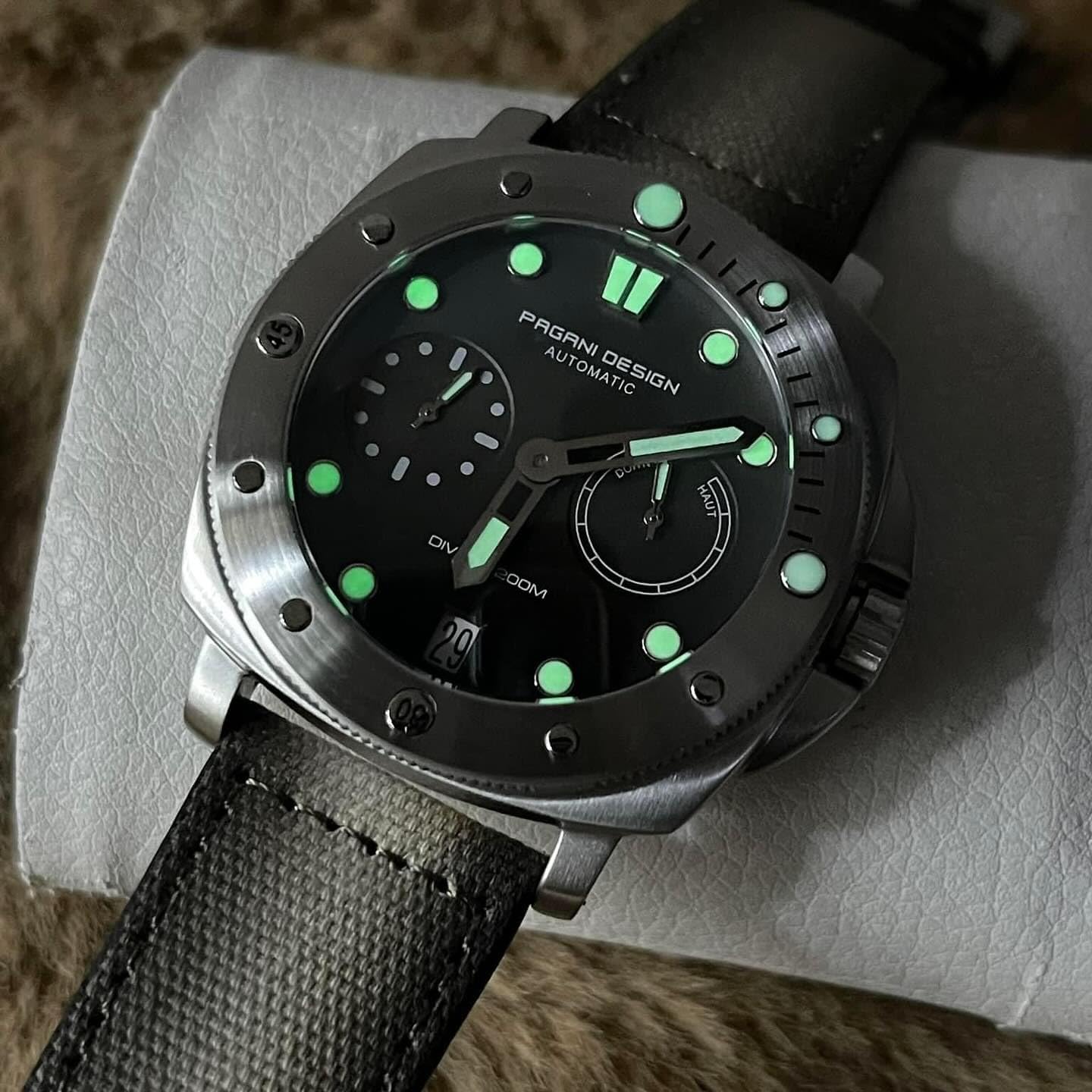 Pagani Design 1767 Reloj de Hombre automático 41MM Caja de Acero Inoxidable Espejo de Zafiro Reloj de Hombre con Cuerda automática Correa de Nylon. (Verde Claro)