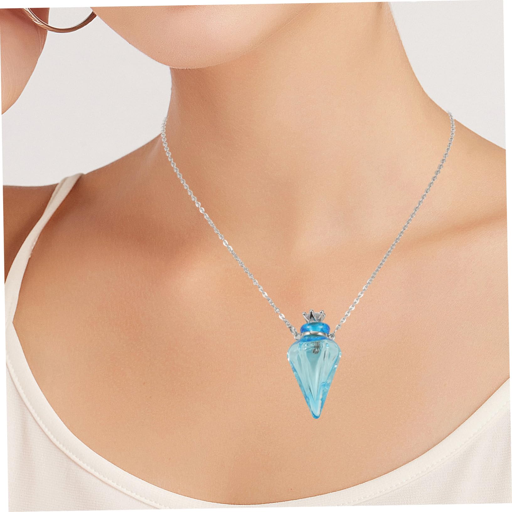 4piezas Collar Difusor De Aceites Esenciales Para Mujeres Colgante De Botella Diseño Elegante y Práctico Para Relajación y Mejora Del Sueño
