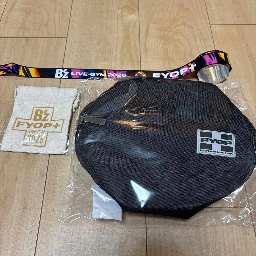 Amazon.co.jp: おまけ付き B'z ドラムバッグ LIVE-GYM 2026 FYOP+ : ホビー