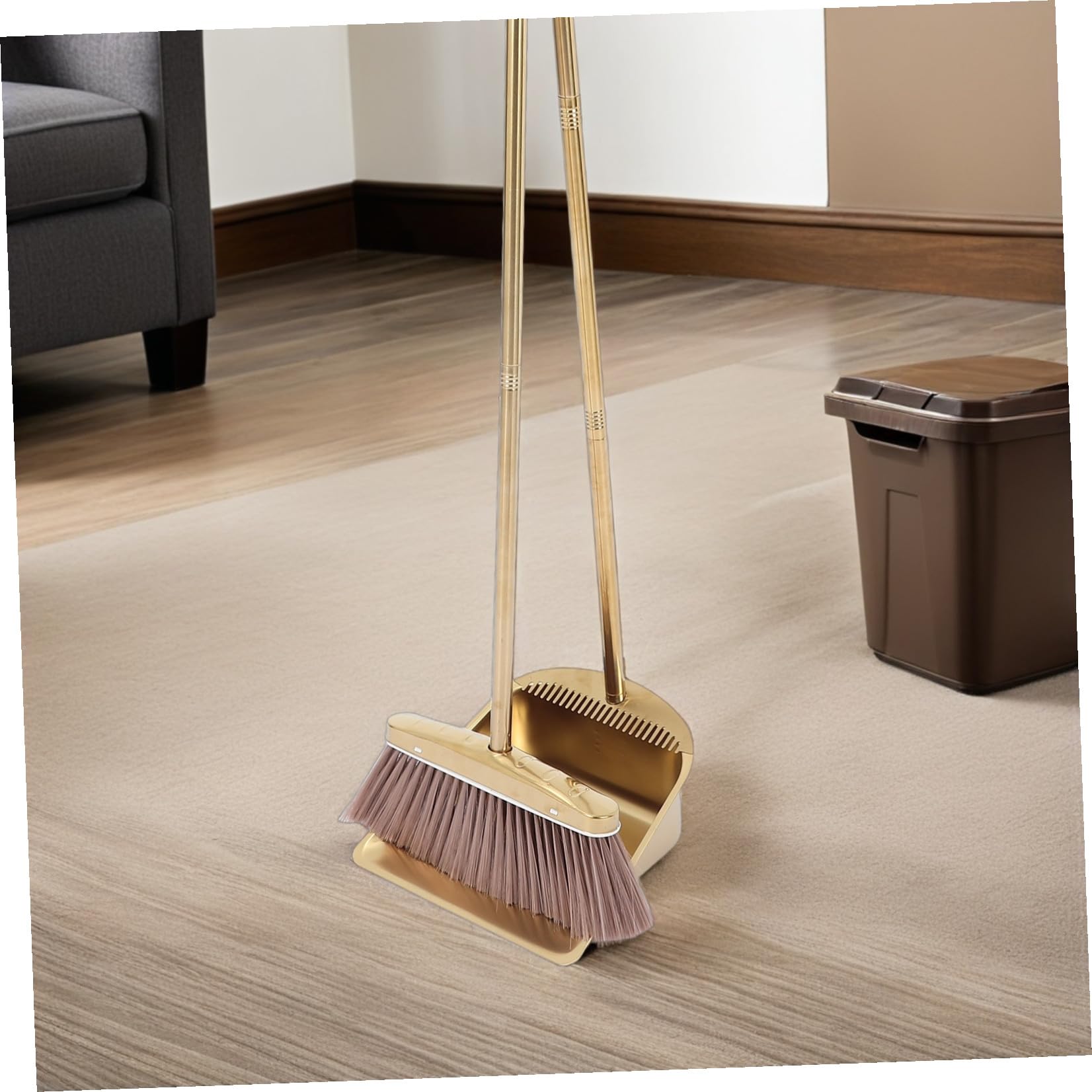 Juego de Escoba y Recogedor Diseño Moderno y Lujoso de Acero Inoxidable Dorado con Peine para Separar Pelo Adecuado para Interiores y Garaje