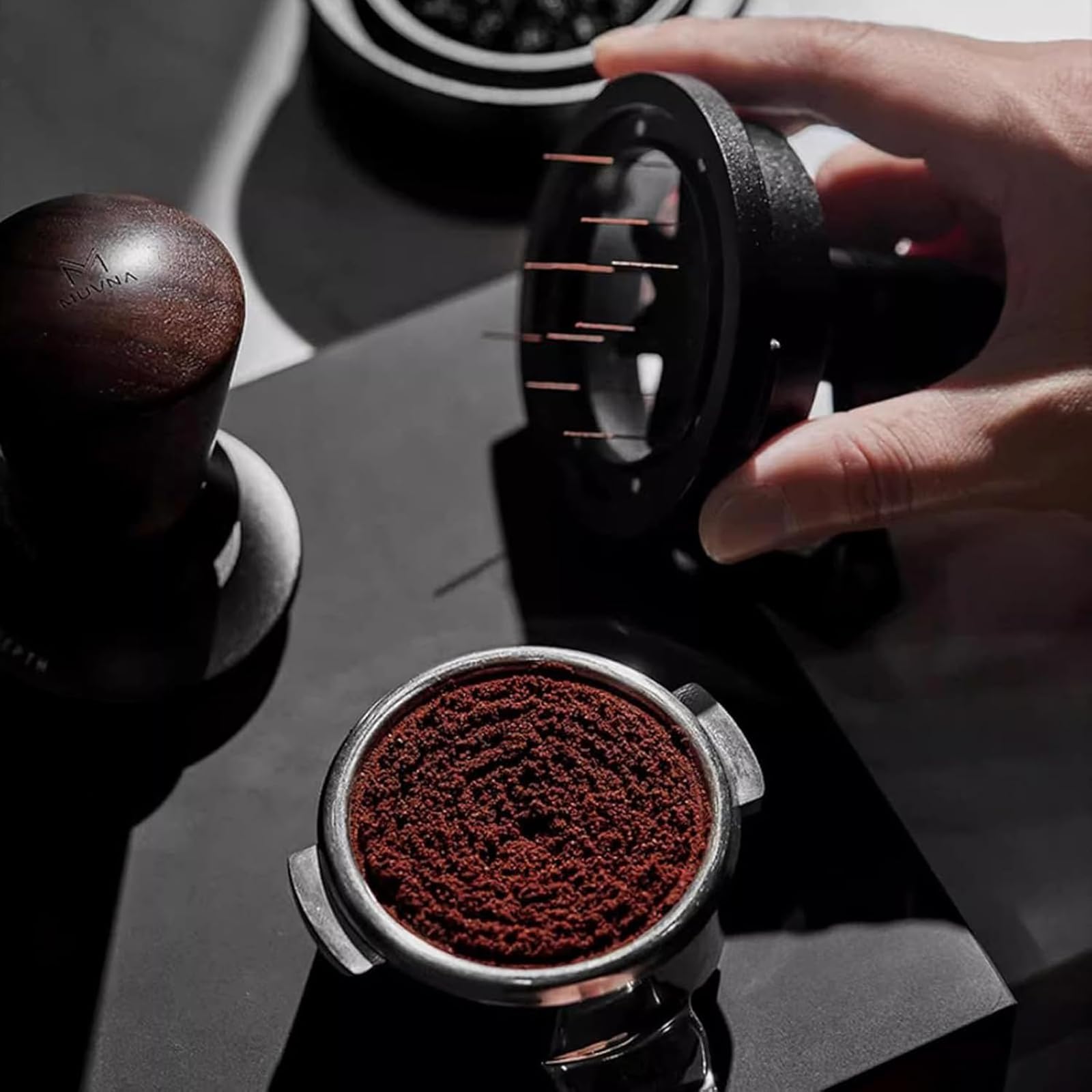 Narzędzie do dystrybucji espresso, dystrybutor igieł do kawy ze stali nierdzewnej, 58 mm, igła do espresso ze stojakiem, drobne 0,3 mm 9 igieł, regulacja wysokości, dla zwiększenia smaku, kawiarni