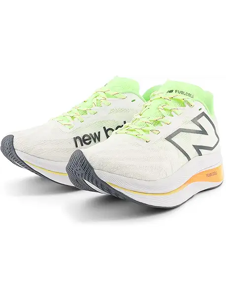Женские кроссовки New Balance FuelCell SuperComp Trainer v2 для тренировок