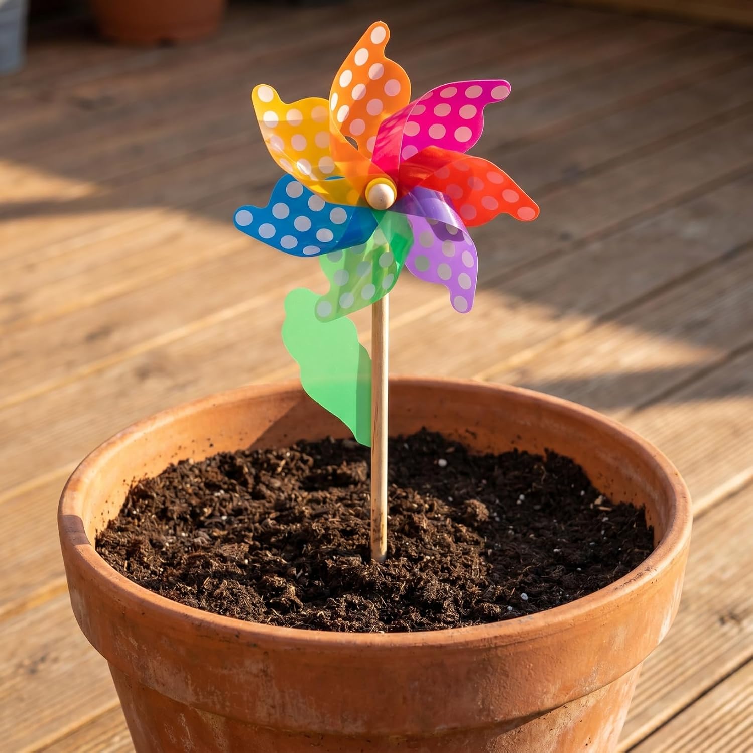 TOYANDONA 6pcs Wooden Windmill Pinwheel Party Ornament Multicolored Photo Props for Outdoor Yard Kindergarten Boys and Girls