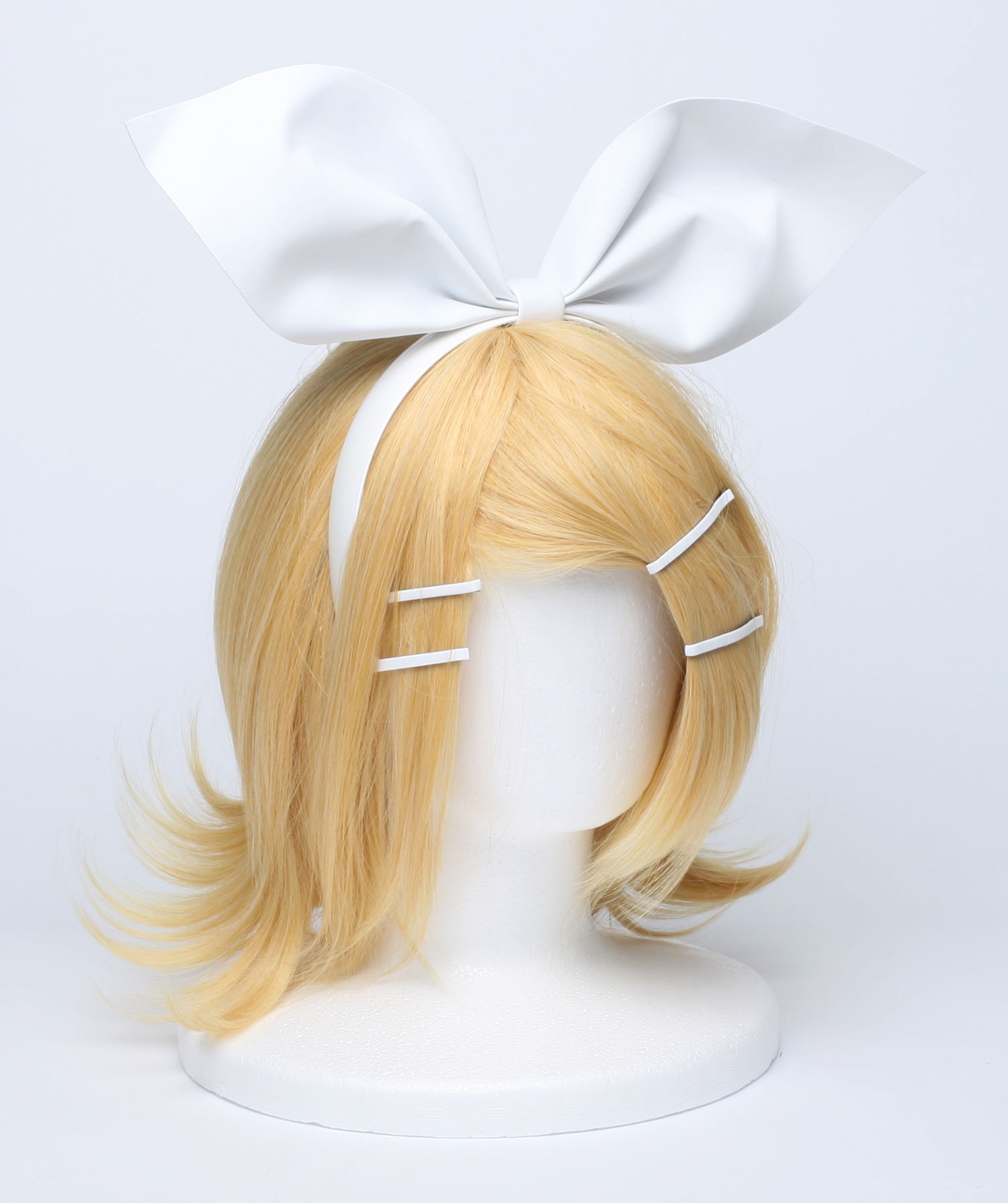 Amazon.co.jp: 【コスプレ】 ウィッグ VOCALOID 鏡音リン 風 金髪 耐熱 