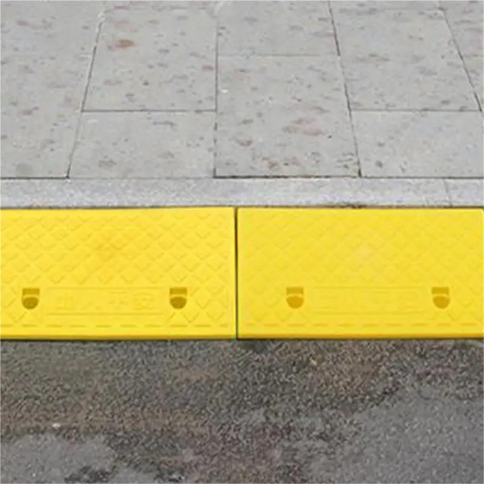 Rampas de Bordillo Rampa de Acceso for Coche, Almohadilla Triangular 3cm y 5cm, Reductor Alta Velocidad, umbral Duradero for Motocicleta automóvil, Goma Resistente para los Pasos(50 * 22 * 5cm)