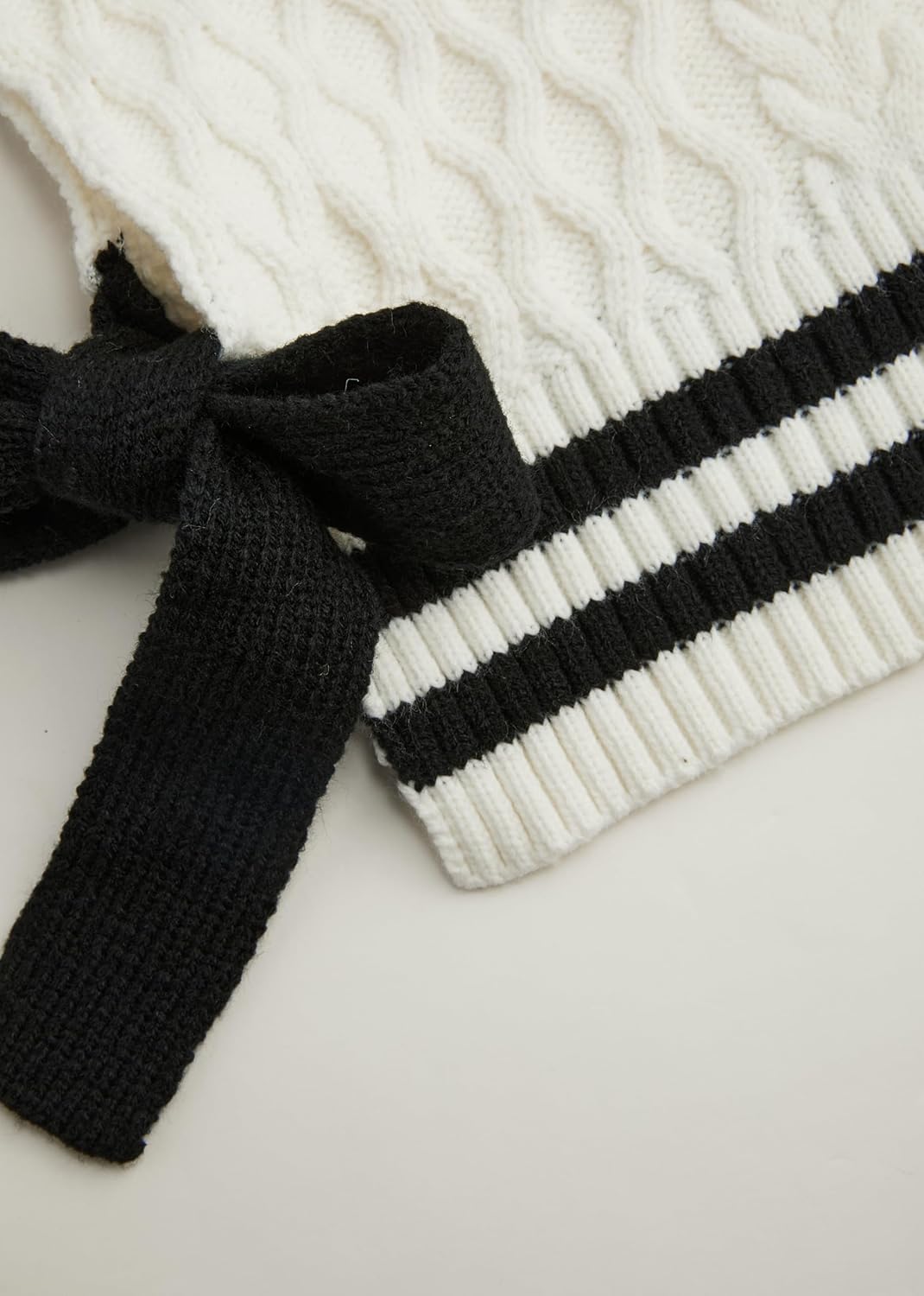 CIDER V-Neck Solid Bowknot Knitted Vest