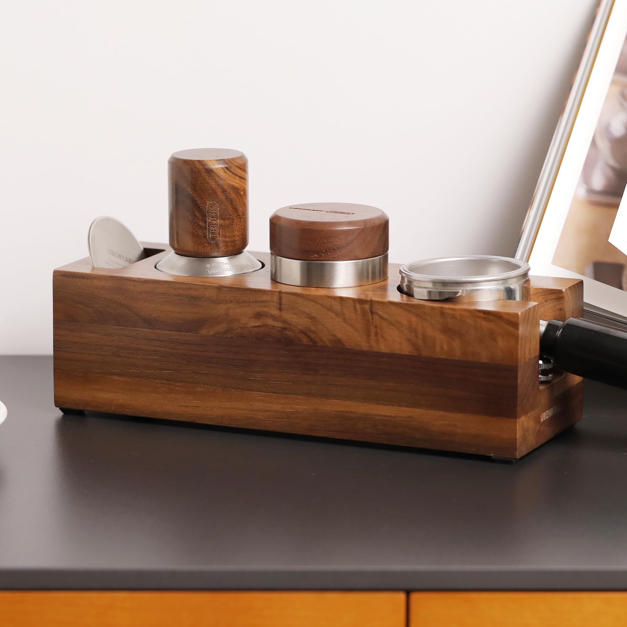 コーヒー容器 ウォールナットウッド コーヒーフィルター タンパー ホルダー エスプレッソ タンパー マット スタンド カフェ ツール Amazon | タンピングステーション ウォールナットエスプレッソタンパーマットスタンド 51/54/58mm ポルタフィルター/タンパー/コーヒーディストリビューター用  UBENKAKU。 | UBENKAKU | タンパー
