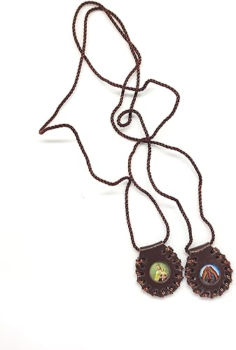 Escapulario del Sagrado Corazón de Jesús, Sagrada Virgen del Carmen, Sagrada Virgen de Guadalupe & San Miguel Arcángel. Acabado en piel hecho a