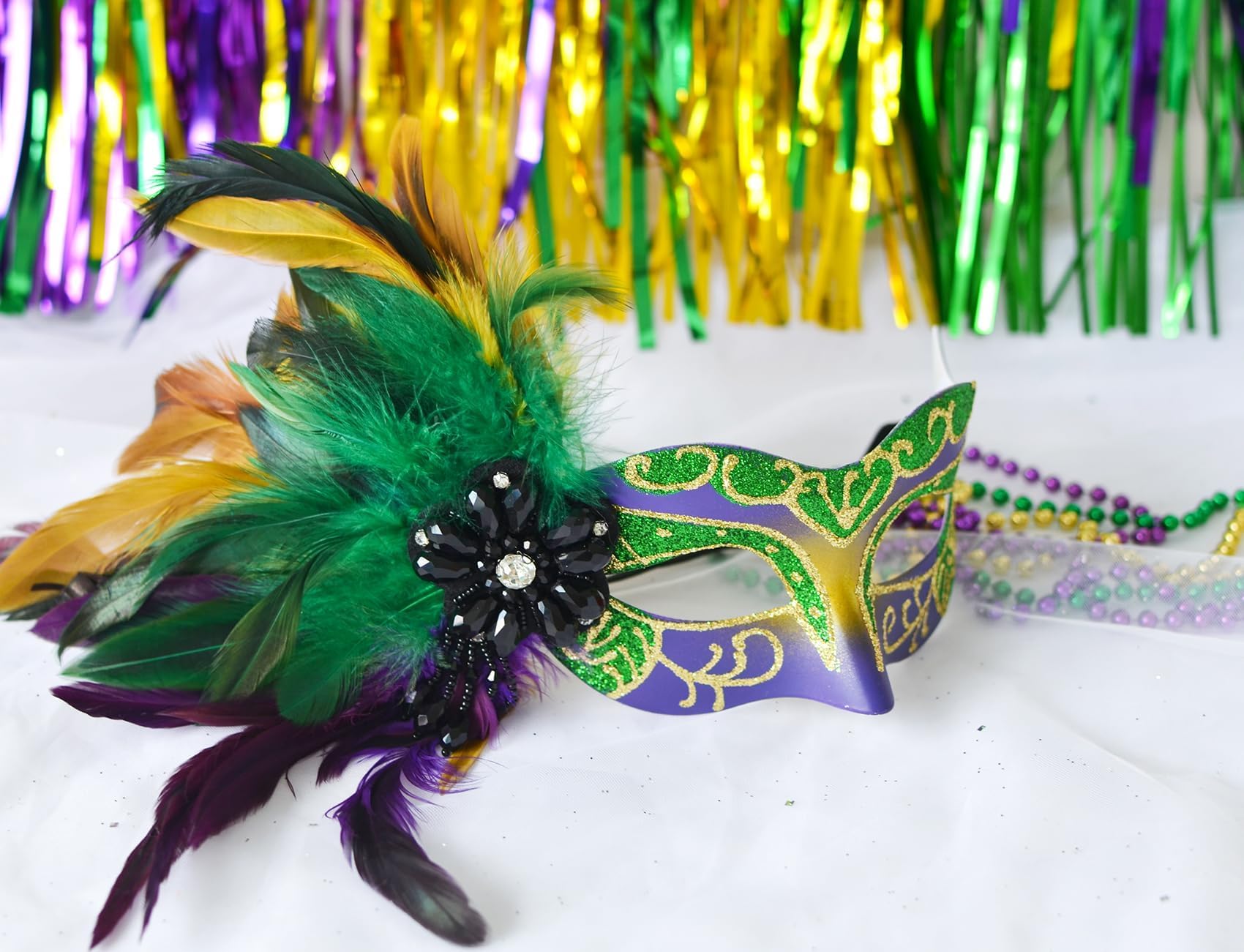 902 Mardi Gras masks Beak Masks with Feather and Skull - Mardi Gras Creations main image 3