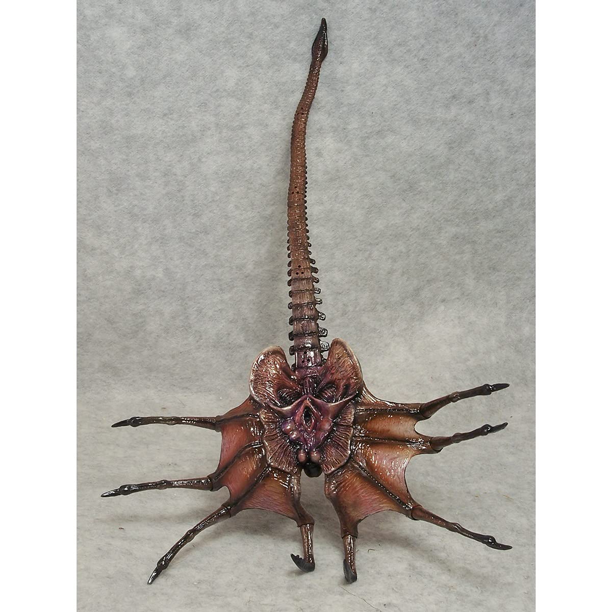Queen Facehugger LIUXIN Alien Serie: Queen Facehugger PVC Figuur