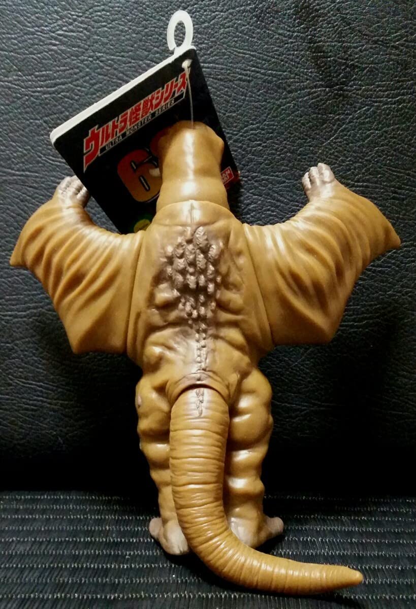 ペギラ 　ソフビ　 円谷プロ Amazon.co.jp: ☆ ペギラ (タグ付き) 2000年 円谷プロ ソフビ