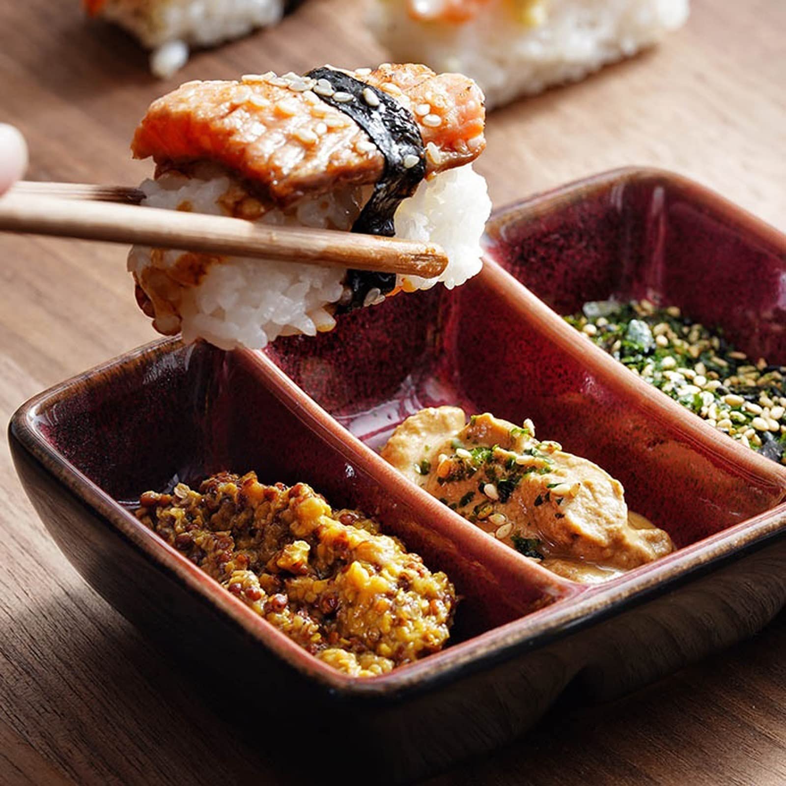 Dip-Schalen-Set, Keramik-Dip-Schüssel, Mehrzweck-DREI-Gitter-Untertasse, Restaurant, Sushi, Grill