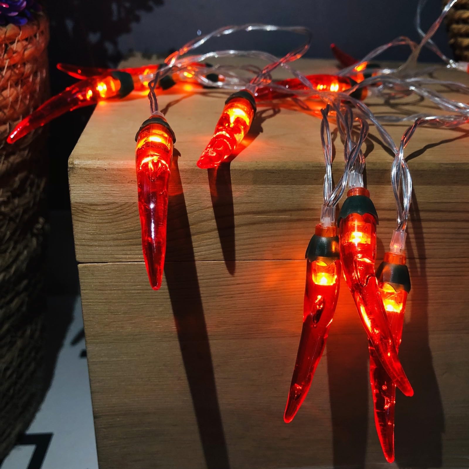 Riaxuebiy Chili String Lights 3m 20LED Red Chili Pepper Lights USB Powered Chili Decor Night Light for Party Garden Christmas Thanksgiving Day Decoration (Red Chili) - Image 3