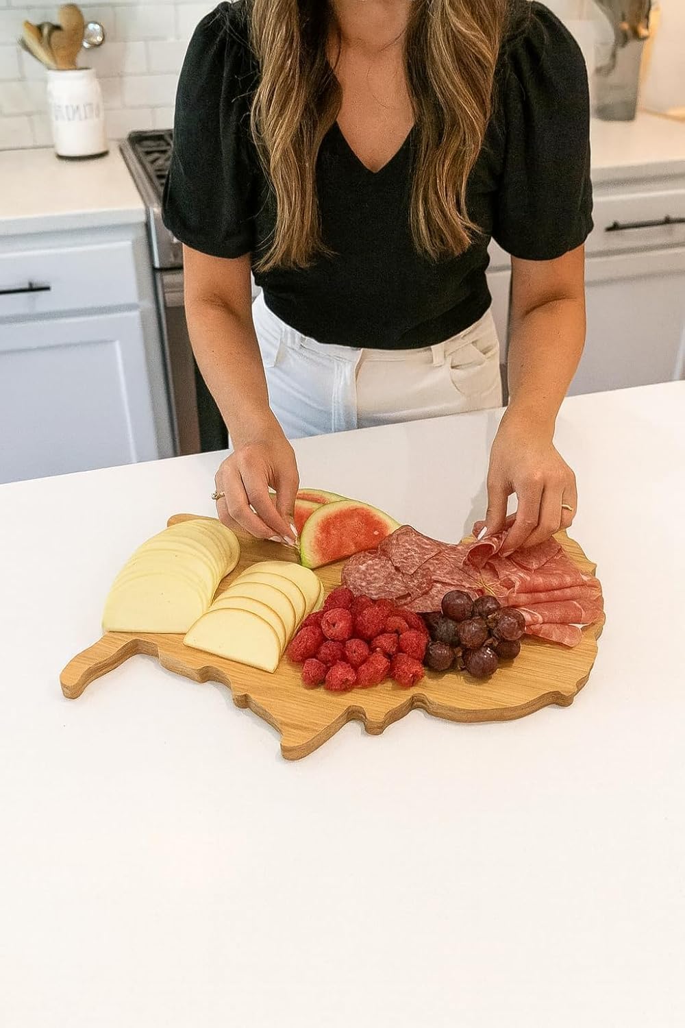 Vastigo USA Shaped Bamboo Charcuterie Board - United States Map Serving Tray, Patriotic Wood Cheese Board & Appetizer Platter, Sustainable Bamboo Americana Kitchen Decor (BLANK)