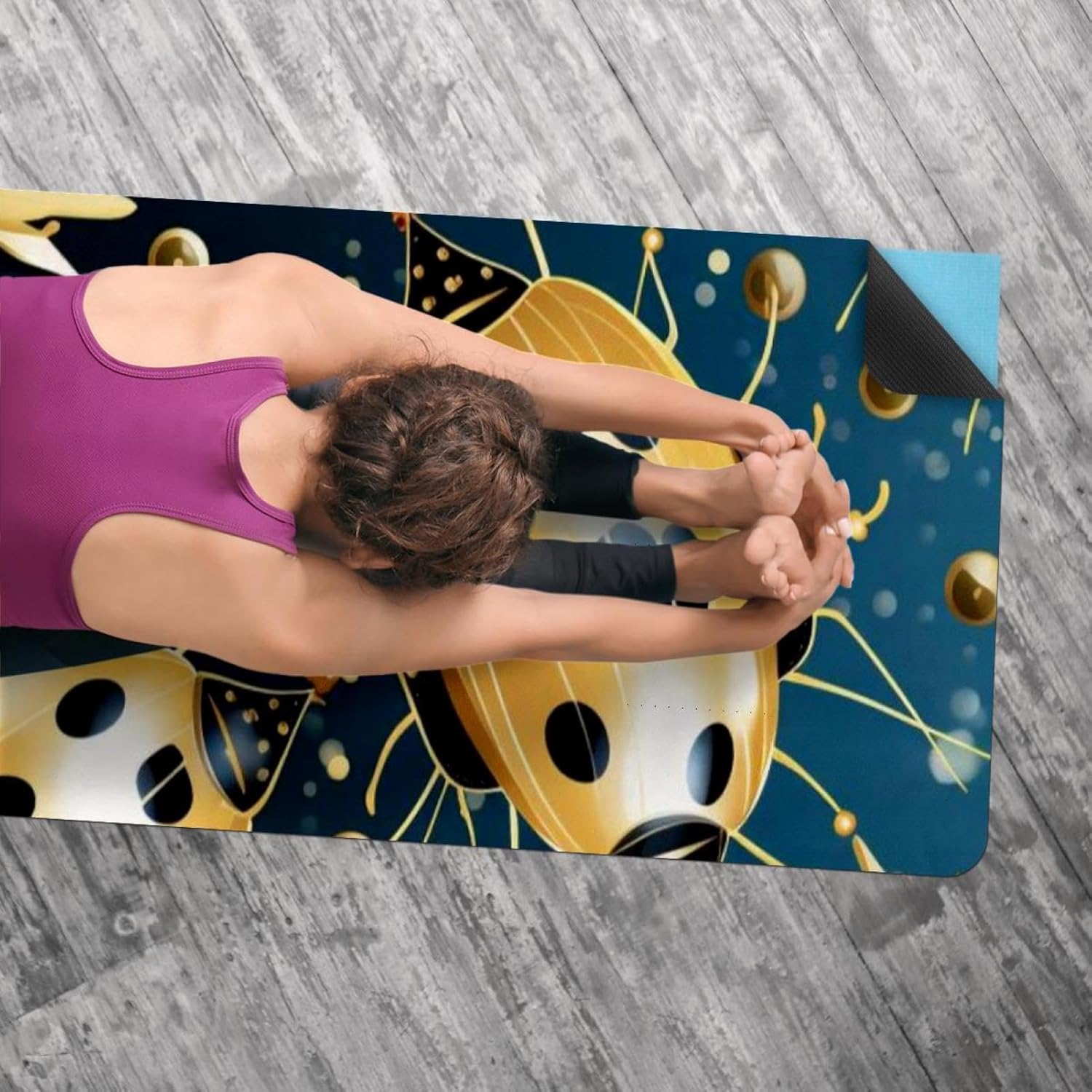 Yoga Towel, Ladybug Pattern Non Slip Sweat Absorbent Hot Yoga Mat Towel for Hot Yoga, Pilates and Fitness - 72.8" x 26.8"
