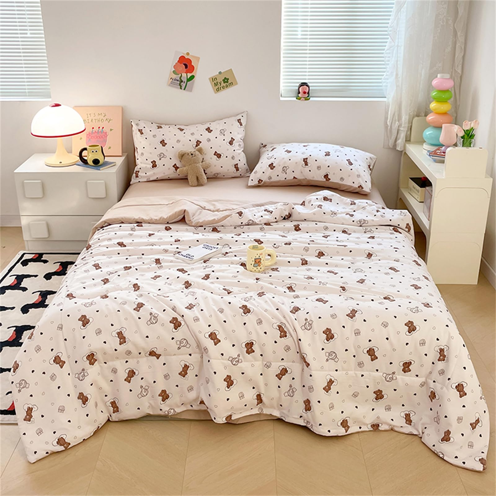 Odot Coverless Duvet 2.5 Tog Single Double King Size, Reversible Summer Quilted Duvet Cosy & Lightweight Quilt Breathable Bedspreads Quilted Throw for Beds (Brown Bear,150 * 200cm)
