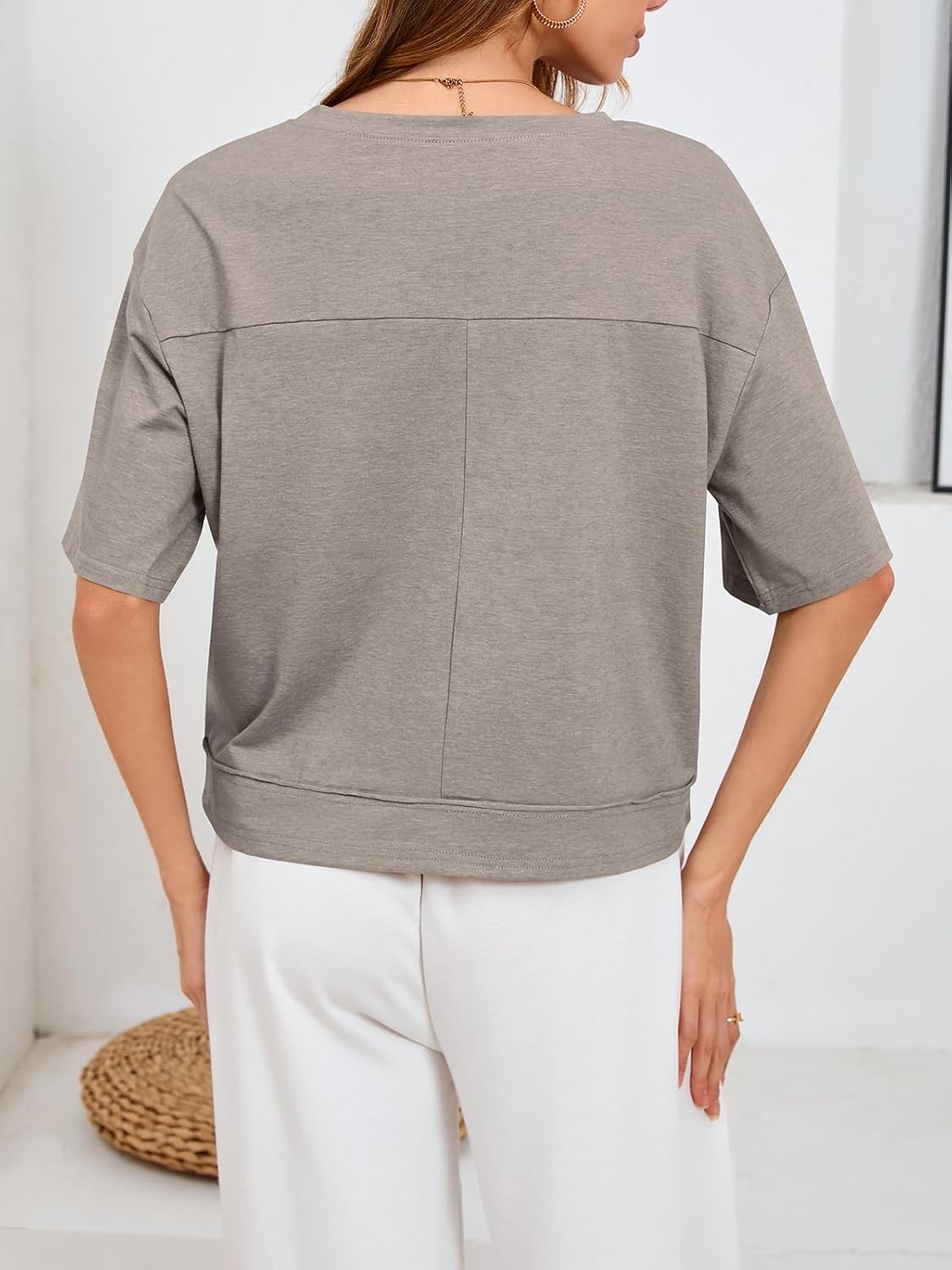 UNCLECAT Womens Short Sleeve Cropped T Shirts Crew Neck Trendy Tops Casual Solid Loose Fit Basic Tees - Image 2