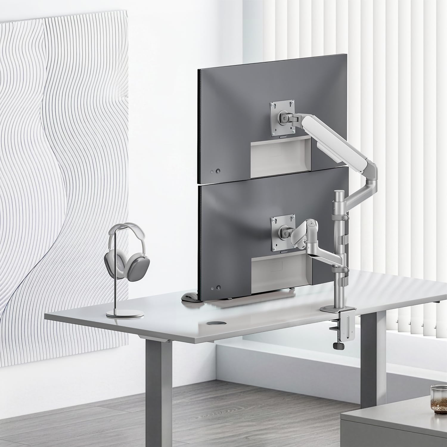 Supporto per 2 monitor Ergo Office (17-32 pollici), doppia molla a gas, VESA 75 x 75, 100 x 100, 2 x 10 kg, regolazione in altezza, rotazione, inclinazione, montaggio sul piano del tavolo (bianco)