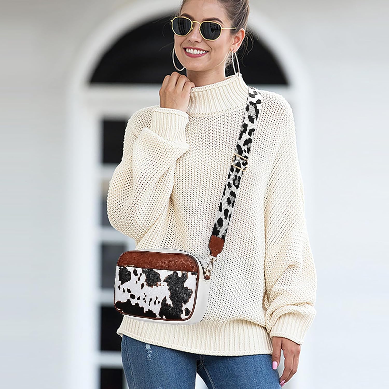 Crossbody Purses for Women Vegan Leather Small Handbags Bags with Detachable Coin Pouch Adjustable Guitar Wide Strap