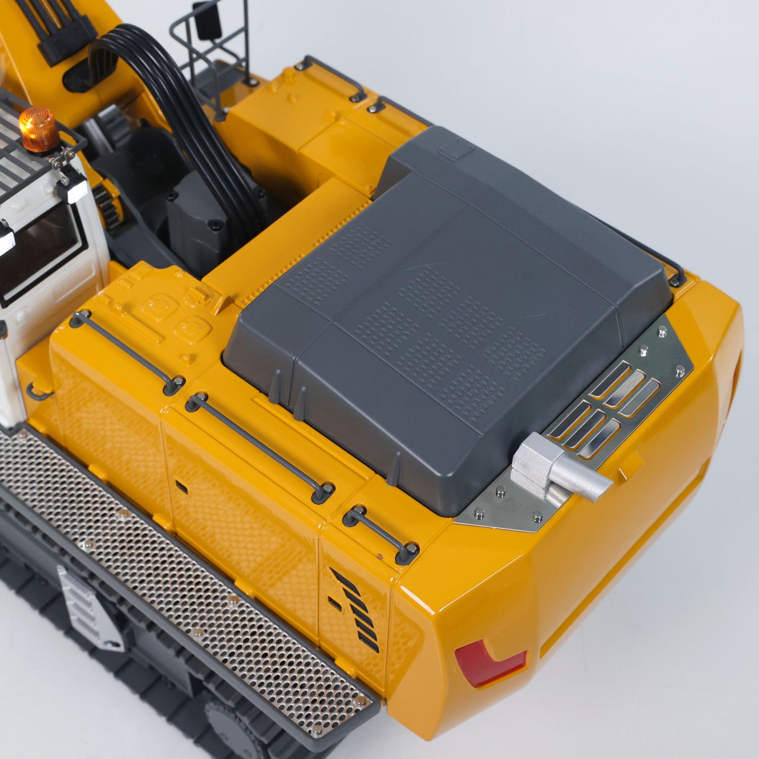 Cabolite 5901 - Escavatore radiocomandato 1/18, con telaio in metallo | Sistema di sollevamento elettrico, 3 strumenti di cambio, luce e suono, modello di macchina da costruzione telecomandata