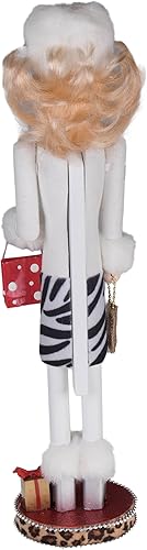 Miniatura 9 de Clever Creations Cascanueces de madera tradicional verde de 15 pulgadas, decoración navideña festiva para estantes y mesas