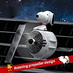 Voiture pilote de chien blanc mignon Air Refroidisseurs, Chien Blanc Air Clips d'aération, Décorations de diffuseur de voiture tournante pilote de dessin animé, Auto Air Conditionneur Clips d'entrée avec 2 Emballages Comprimés de remplacement