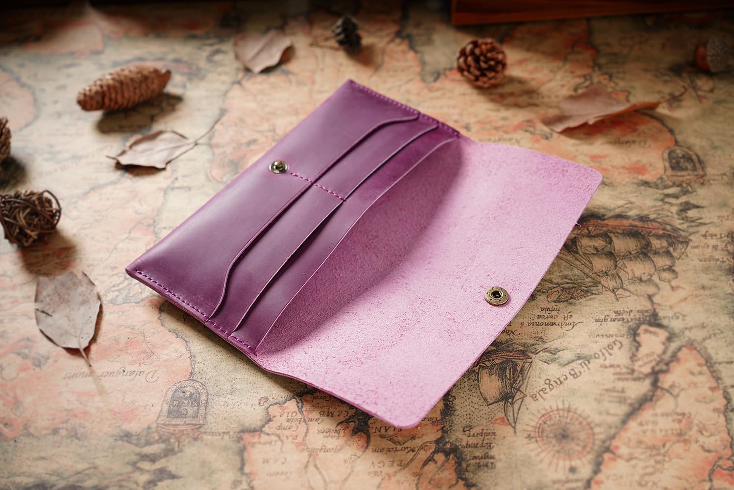 HIFA Leather Wallet Women, Purses for Women - Soft Touch Rustic Leather, Retro Style, 4 Card Pockets with Cash Slot, Compact Convenience and Ideal Gift - Wallets for Women, Womens Wallet, Purple