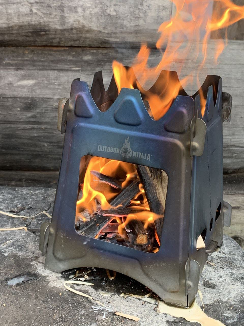 Titan Hobo V2 Pro Holzofen mit Spiritusbrenner Einsatz und Bodenschutzmatte. Perfekt für Wandern, Bushkraft, und andere Outdoor Hobby's Ultra leicht, stabil und faltbar inkl. Aufbewahrungsbeutel
