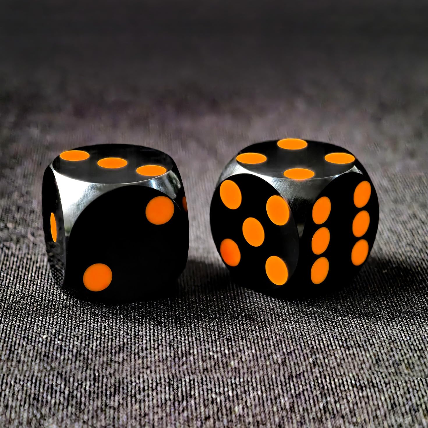 Bescon Dés de précision professionnels à coins ronds de 14,3 mm avec points colorés, pois colorés, dés de précision de 14,3 mm (dés blancs avec points verts