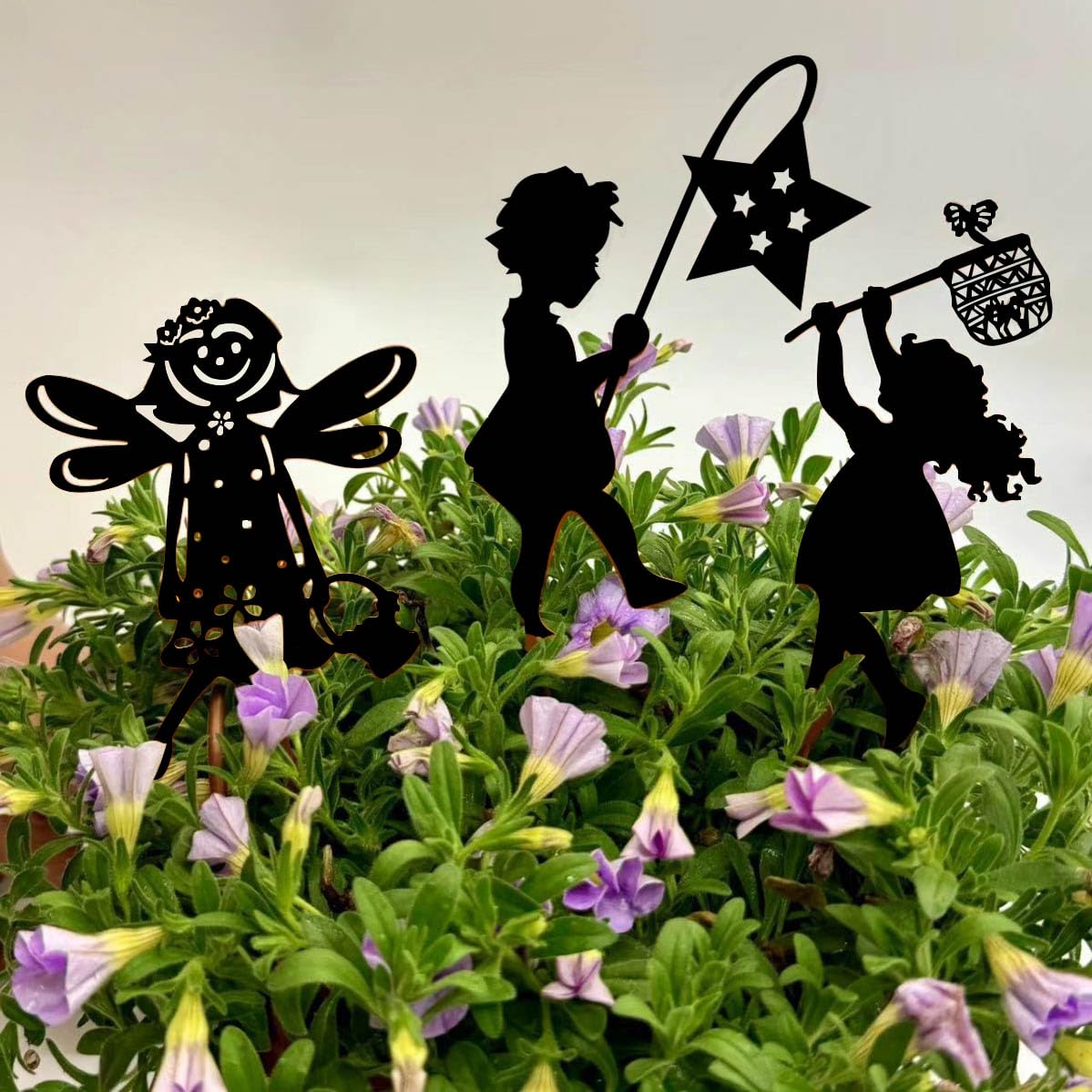 JGZTJXNK Garden Decoration, Garden Stakes, Suitable for Courtyard, Flower pots, lawns, Flower beds Decoration, Gifts (Child - Black)