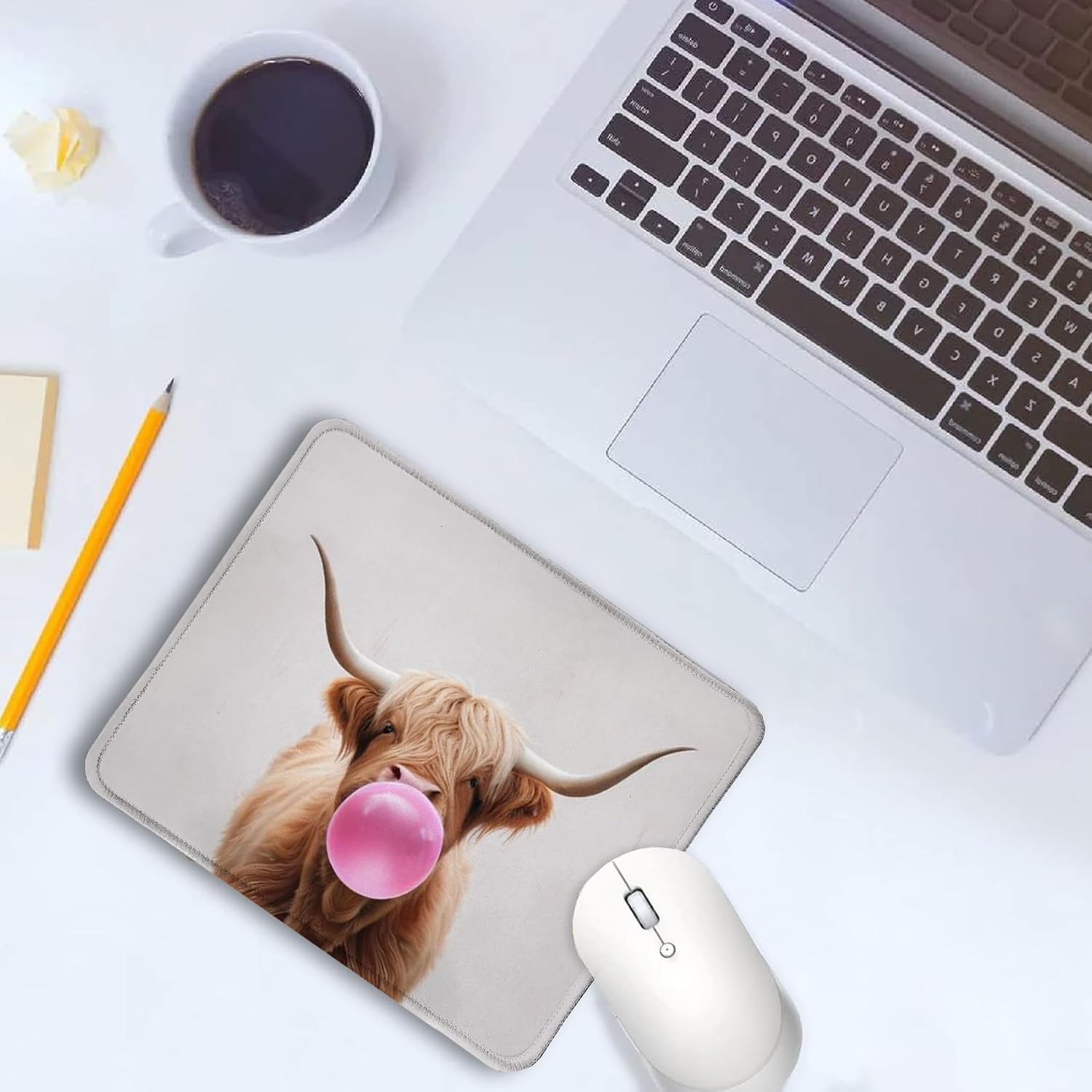Funny Highland Cow Western Animals Mouse Pad, Pink Bubble Gum Highland Cow Print Mouse Pads for Wireless Mouse Computers Laptop Desk Accessories Women Office Supplies, 9.5x7.9 Inch image 4
